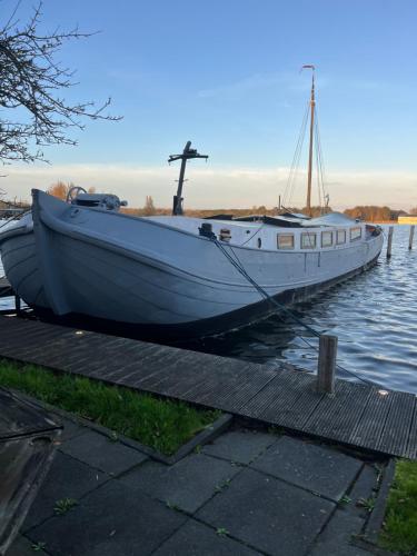 Unieke Beleving Op Het Water De Prinsenboot — Haarlem