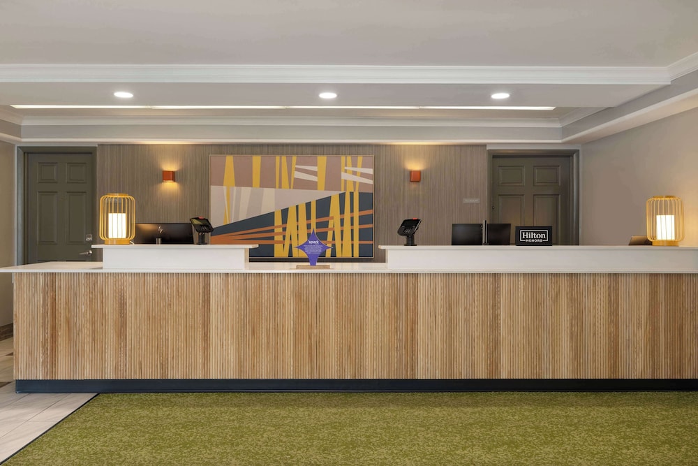 Spark By Hilton Rock Springs - photo 4