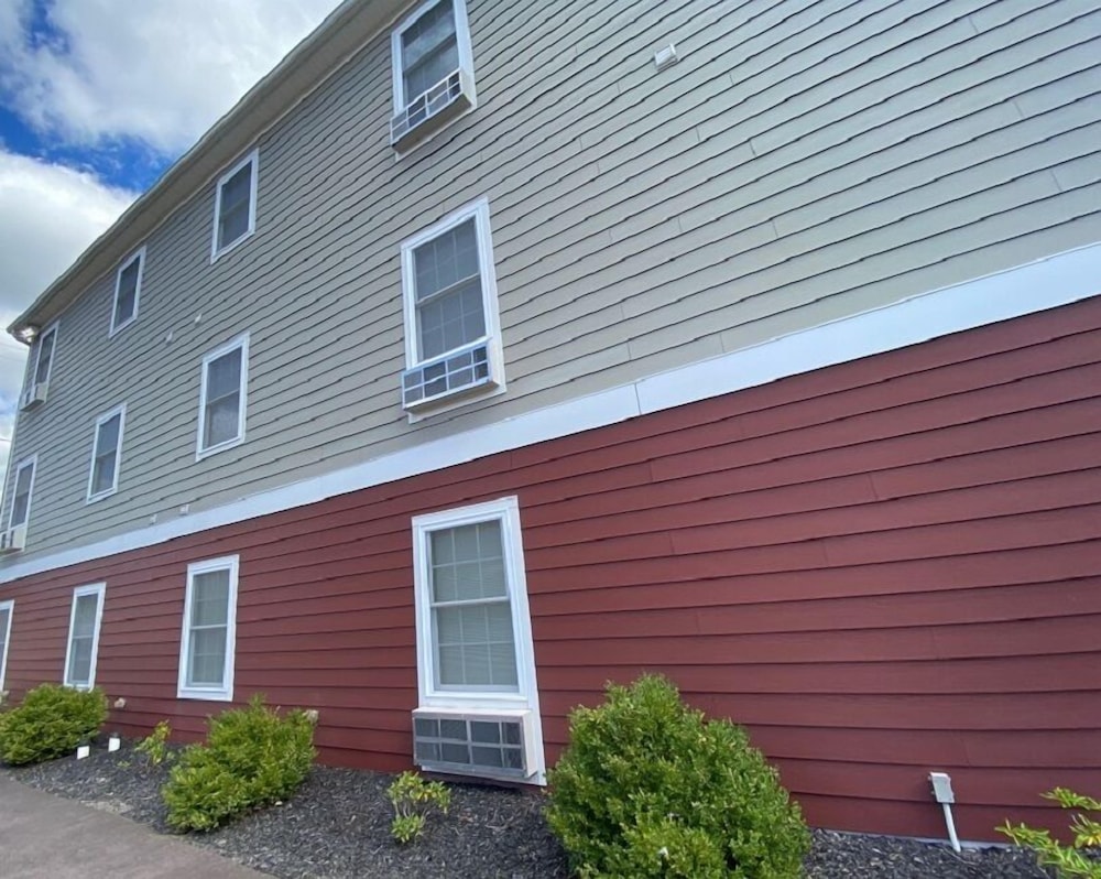 Hotel Dushore in Towanda, United States