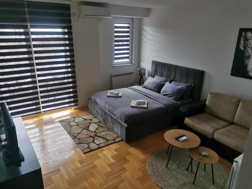 Skopje Modern Studio — 4-Star Luxury Hotel in Skopje, Republic of Macedonia