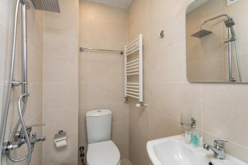 Charming 3BR Apartment In Central Tbilisi