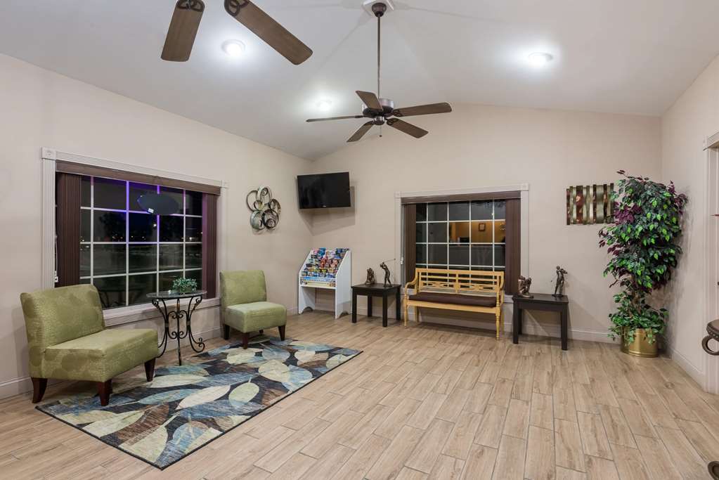 Days Inn by Wyndham Jellico Tennessee State Line - photo 3