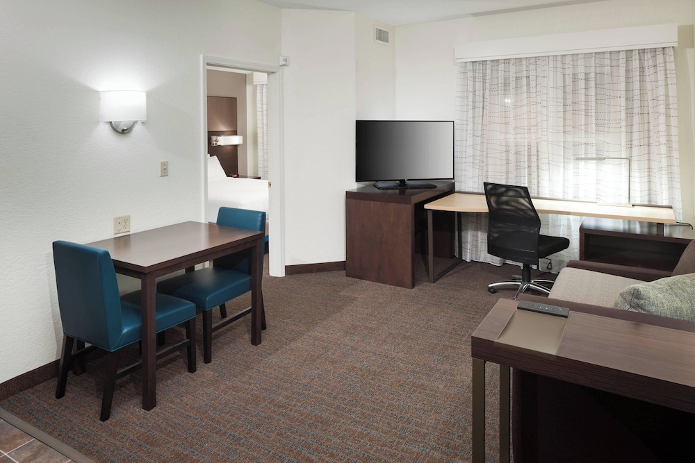 Residence Inn by Marriott Kansas City Country Club Plaza - photo 19