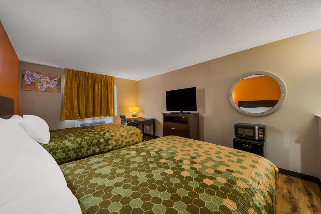 EconoLodge San Antonio Seaworld Medical Center - photo 12