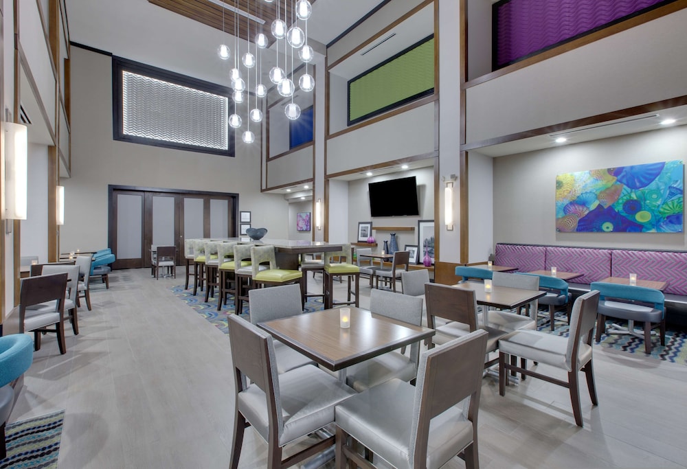 Hampton Inn & Suites Tyler South - photo 16