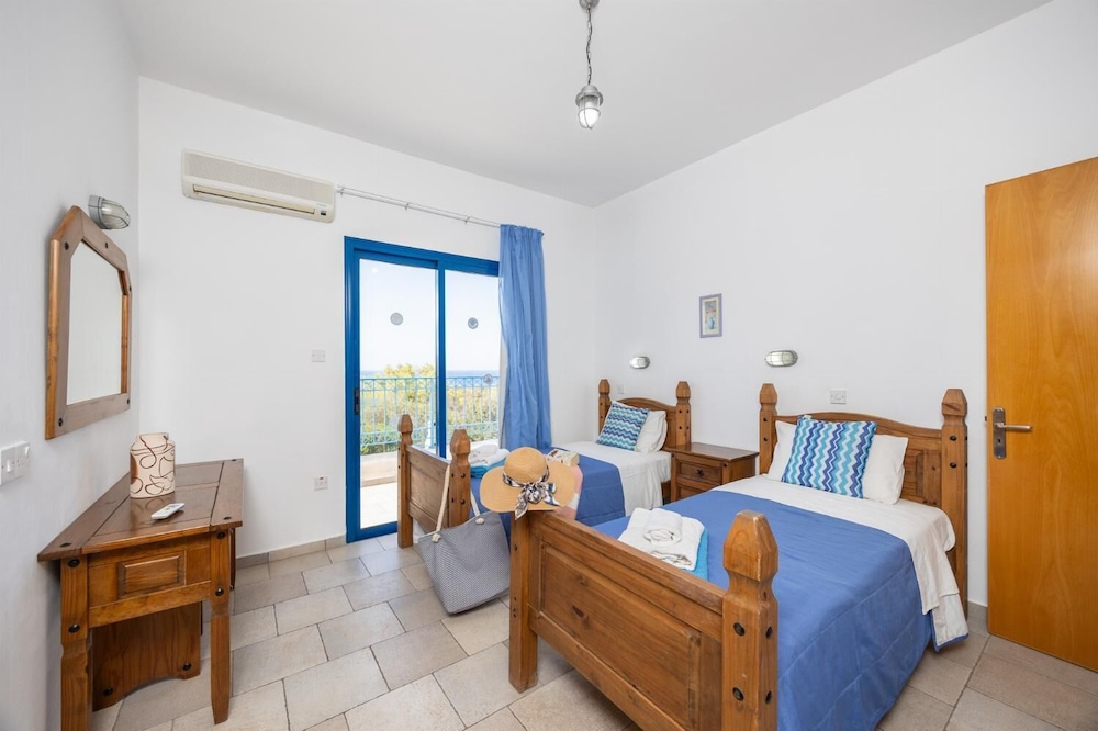 Azzurro Luxury Holiday Villas