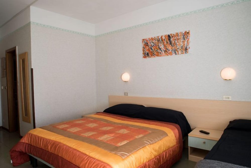 Aktiv Hotel Eden in Dro, Italy