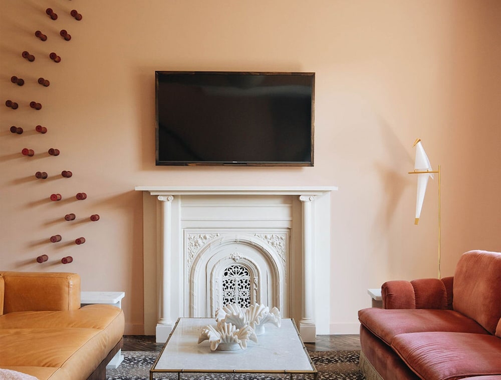 The Bellwether Hotel - photo 11