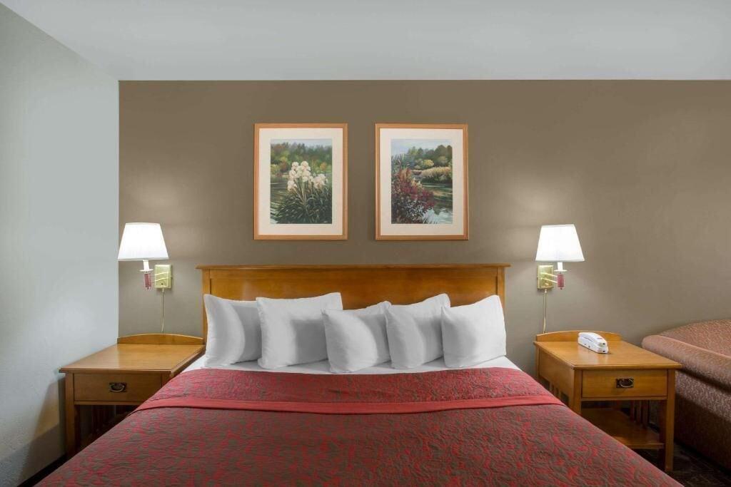 Days Inn Provo - photo 14