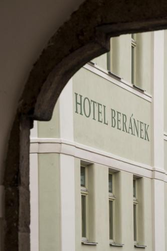 Hotel Ber nek - last minute hotel in Blatna