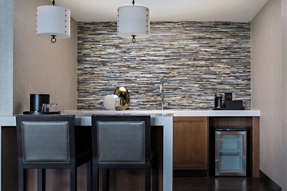 Omaha Marriott Downtown at the Capitol District - photo 25