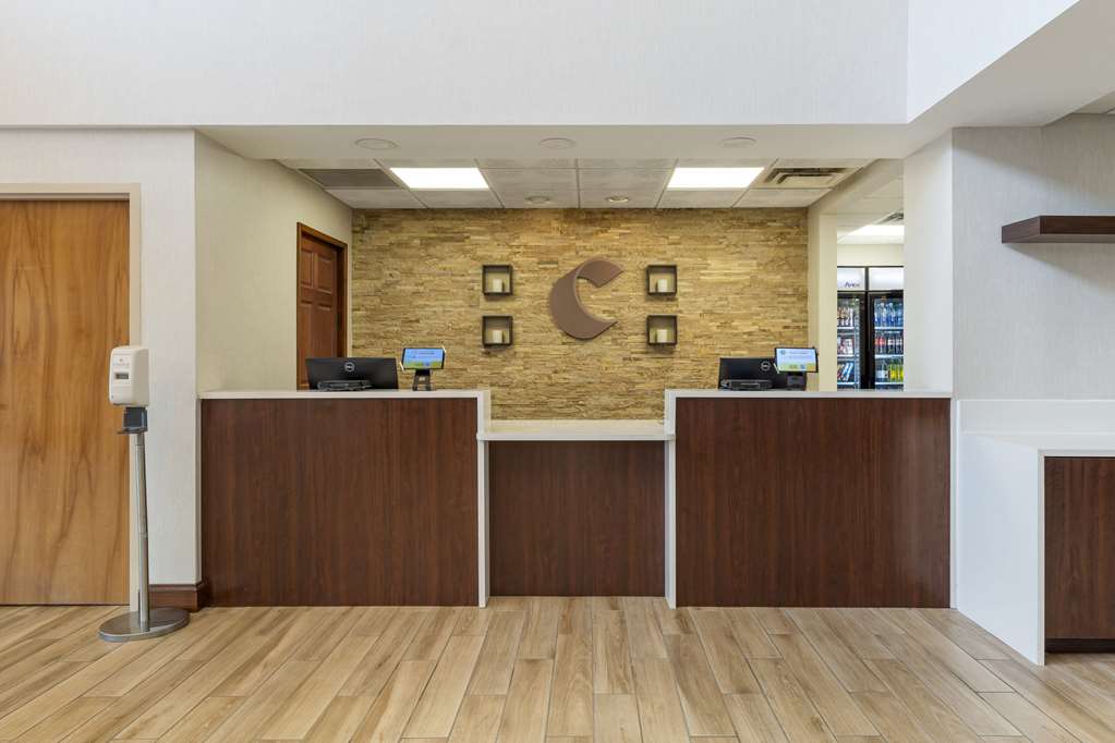 Comfort Inn & Suites LaVale Cumberland - photo 7