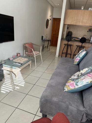 The Silhouette Paarl Self Catering Apartment — 4-Star Luxury Hotel in Paarl, South Africa