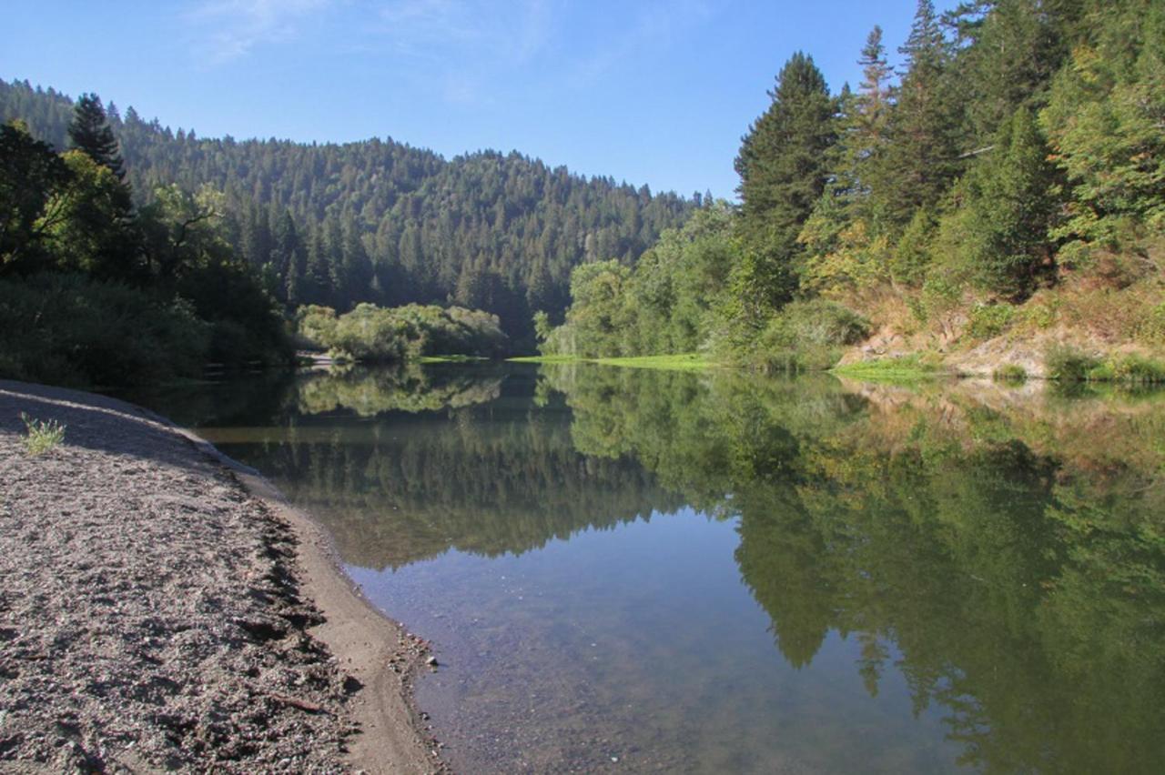 Antler River Lodge 17936733 — Guerneville