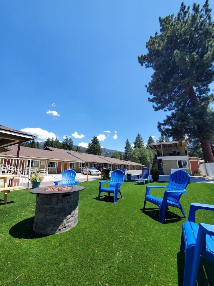 Bluebird Day Inn Suites — South Lake Tahoe