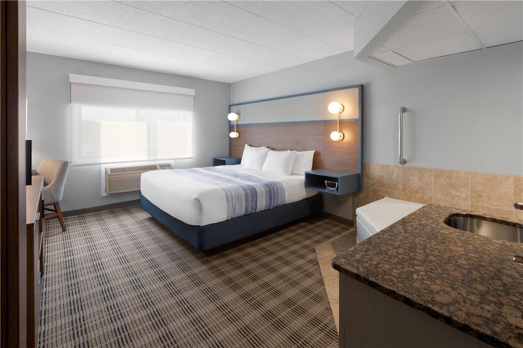 AmericInn by Wyndham Chippewa Falls - photo 27
