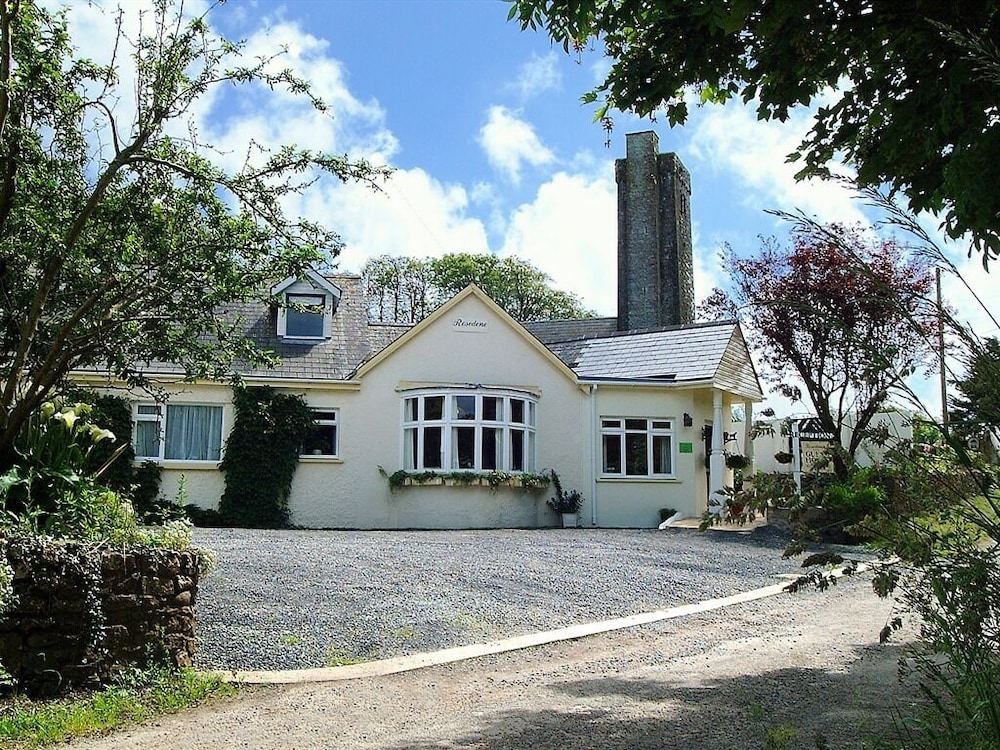 Rosedene Guest House — 4-Star Luxury Hotel in Pembroke, United Kingdom
