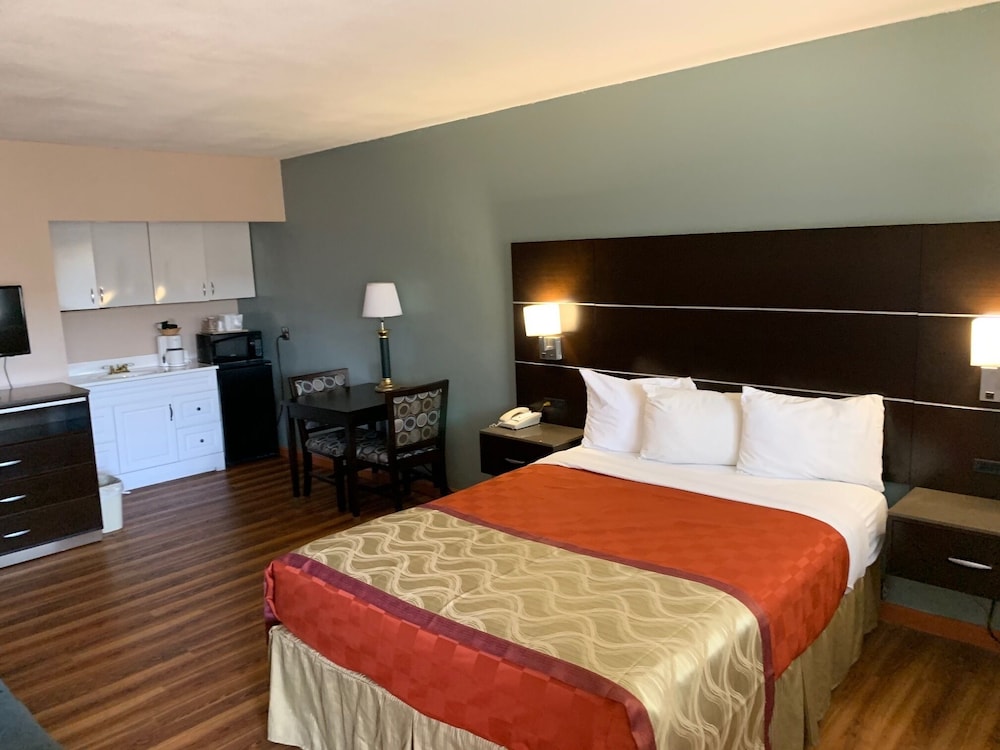 Olive Tree Inn & Suites by Howard Johnson WYNDHAM - photo 12