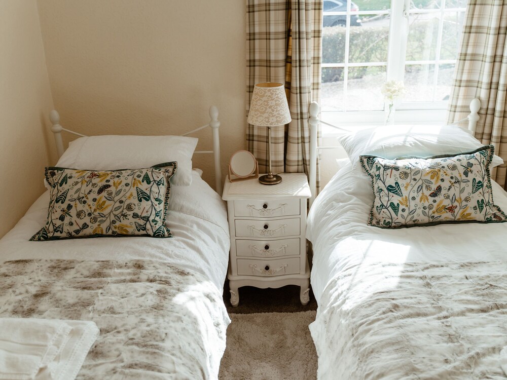 Compass Cottage — Wooler — photo 3