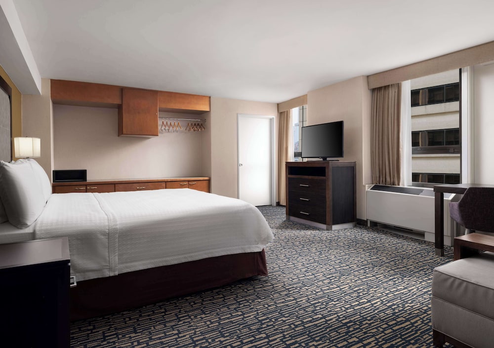 Homewood Suites by Hilton Chicago Downtown Magnificent Mile - photo 8