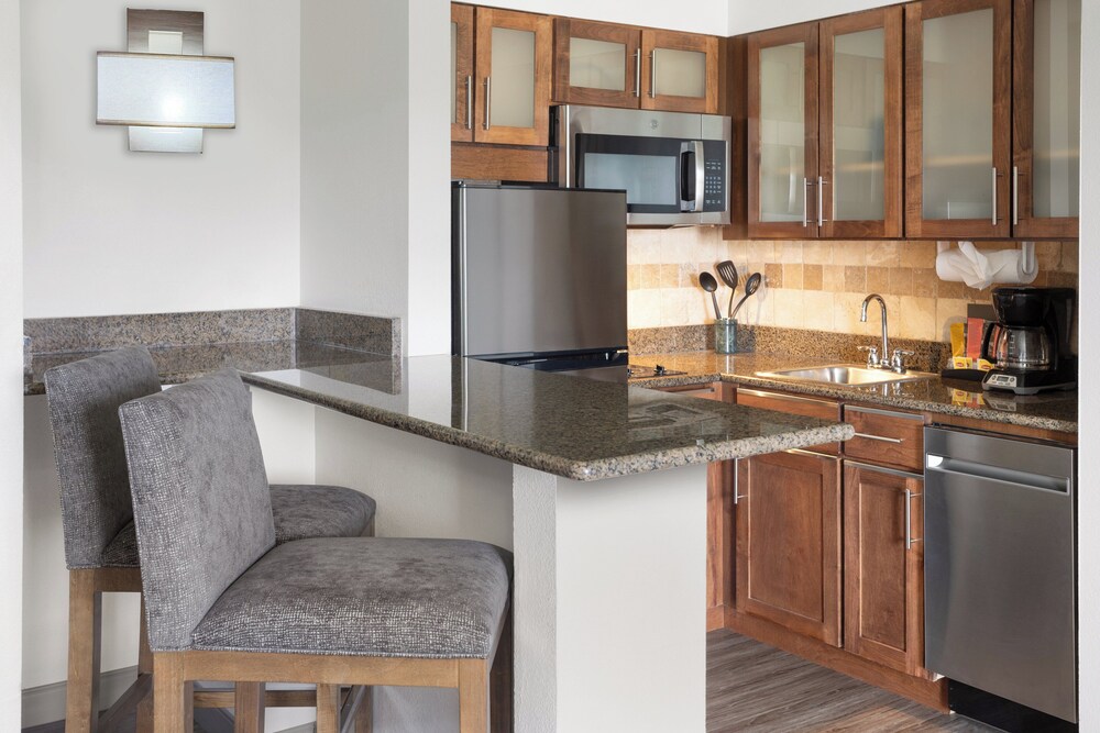 Staybridge Suites Harrisburg by IHG - photo 10