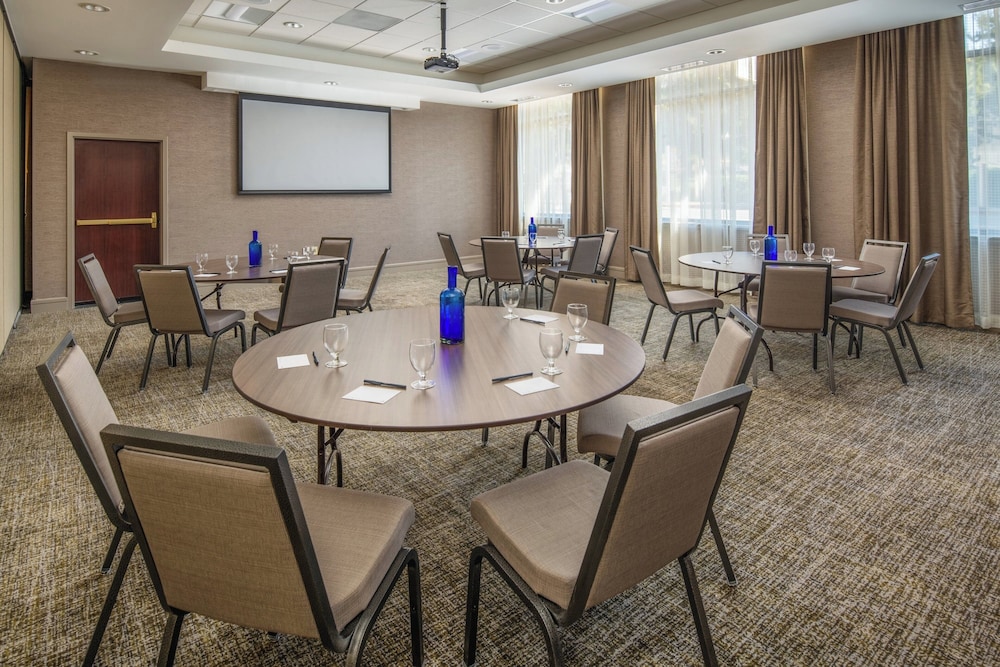SpringHill Suites by Marriott Seattle Downtown South Lake Union - photo 21
