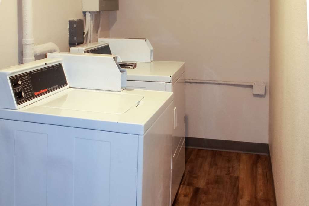 Clarion Pointe Bettendorf Quad Cities - photo 36