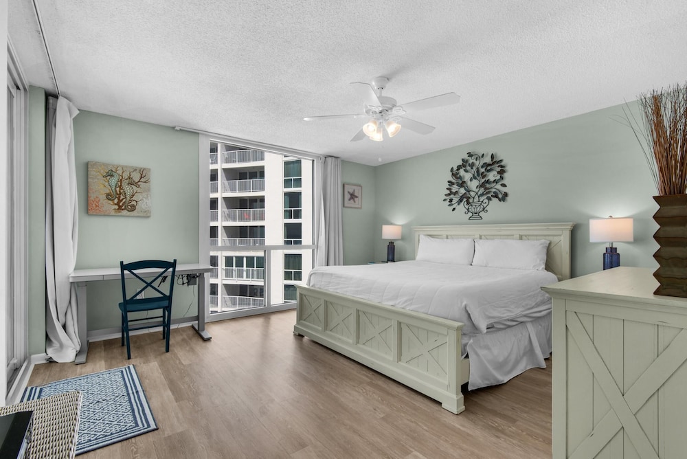 Shoreline Towers 1085 - photo 8