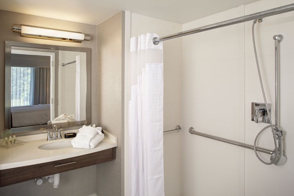 Holiday Inn Franklin Cool Springs by IHG - photo 13