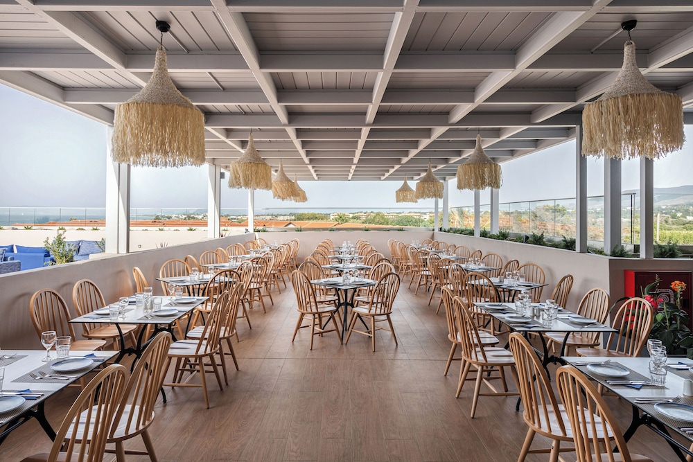 מזון ומשקאות