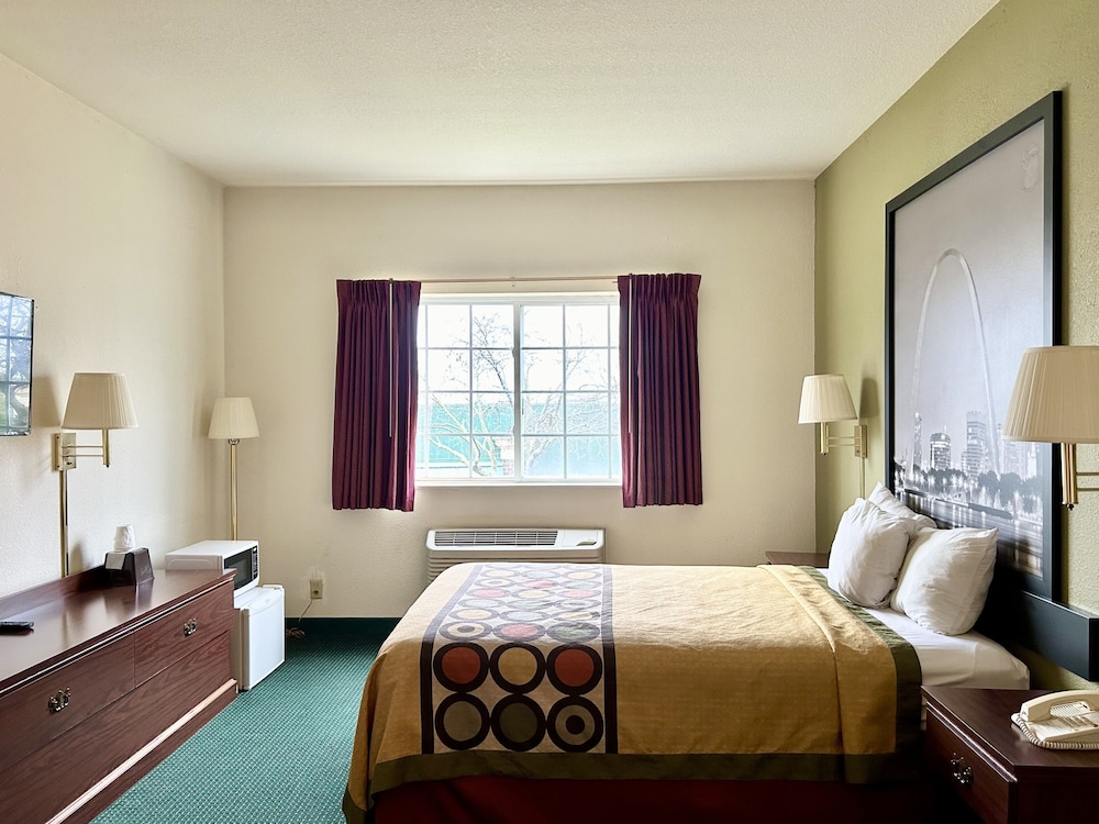 Super 8 by Wyndham Platte City Kansas City Area Airport - photo 11