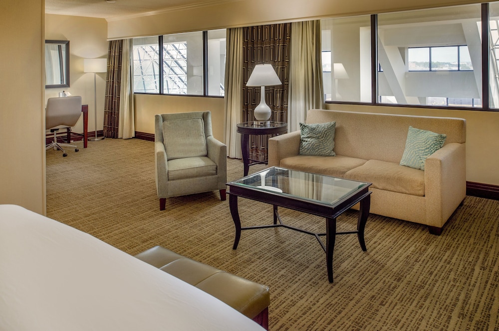 Crowne Plaza St. Louis Airport by IHG - photo 69