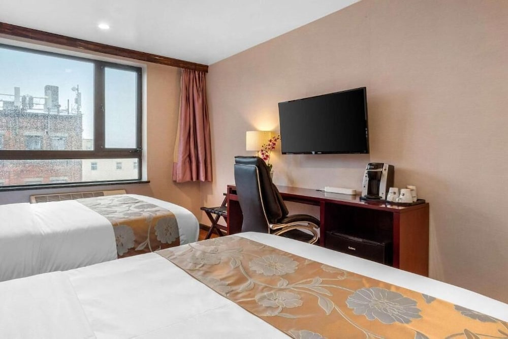 The L Hotel Brooklyn NY - photo 20