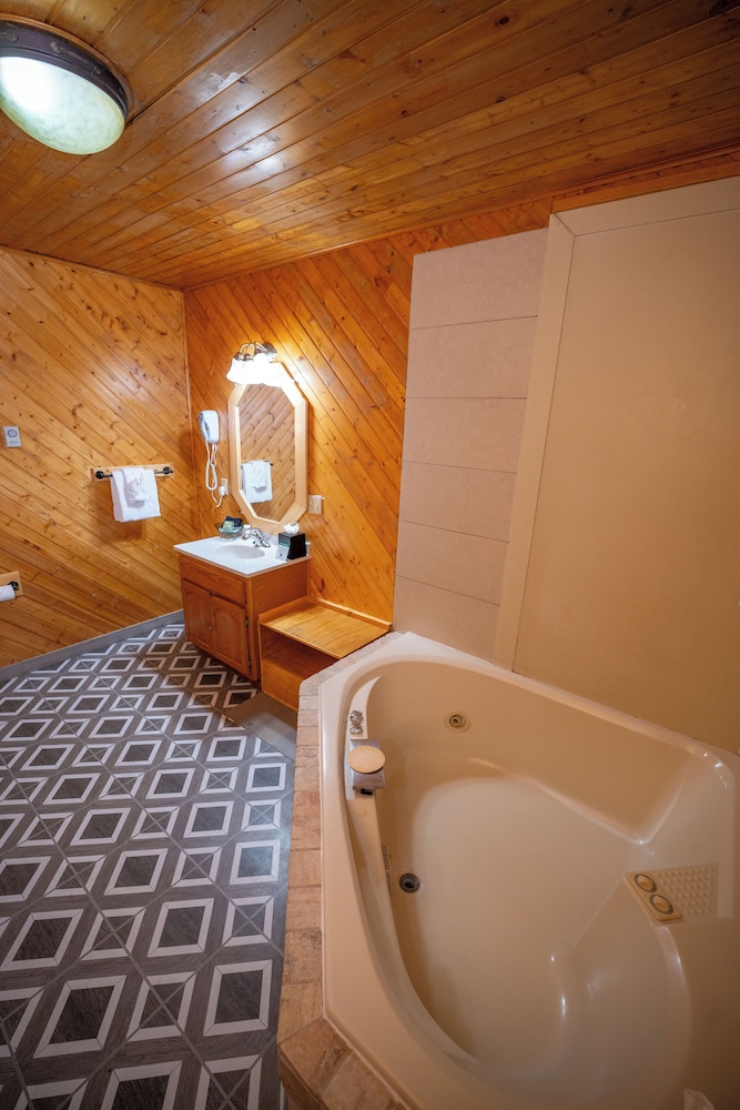 Estes Mountain Inn - photo 88