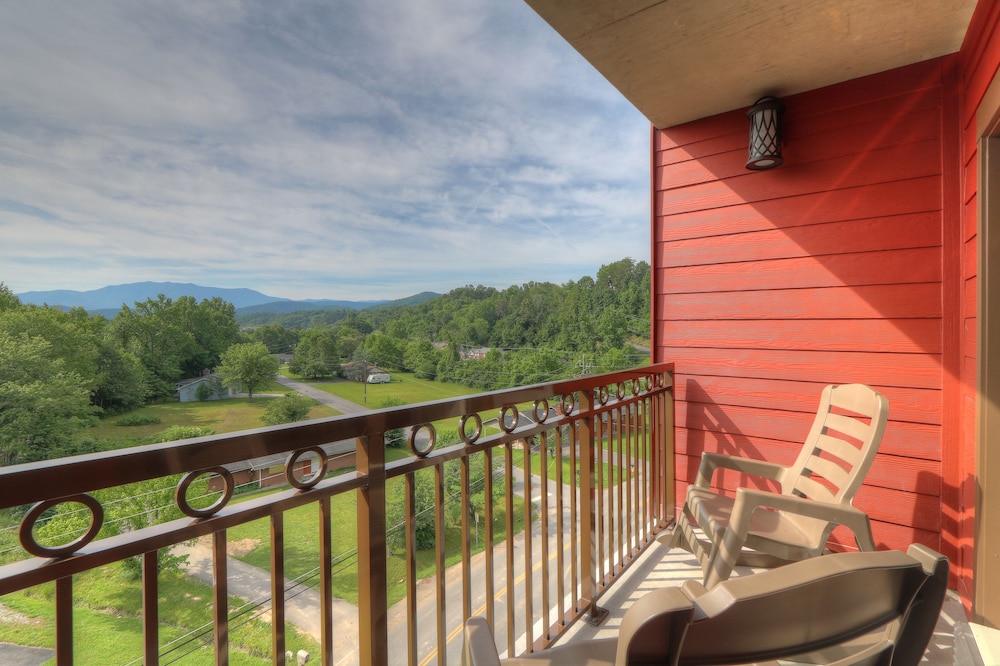 Country Cascades Waterpark Resort - photo 25