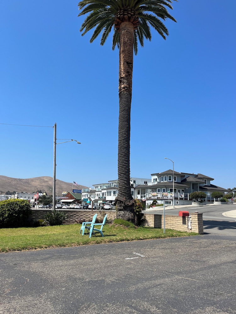 The Cayucos Motel - photo 26