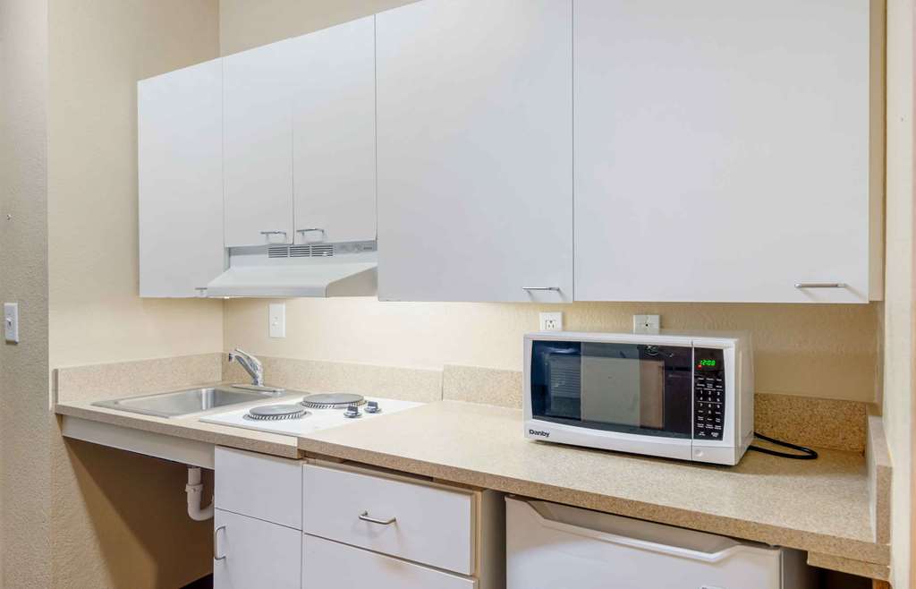 Extended Stay America Select Suites Atlanta Buckhead - photo 24