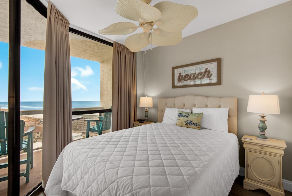 Surfside Resort #1409 - photo 4