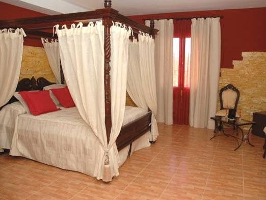 Hotel Los Conejos — hotel in Mora