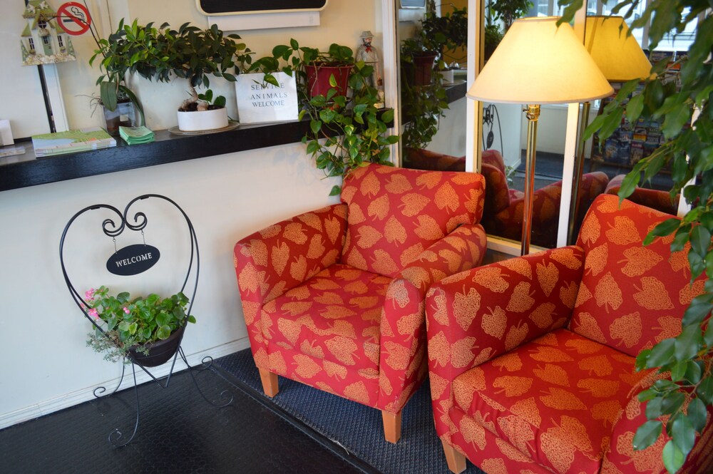 Columbus Motor Inn - photo 4