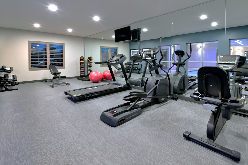 Holiday Inn Express & Suites Hot Springs by IHG - photo 24