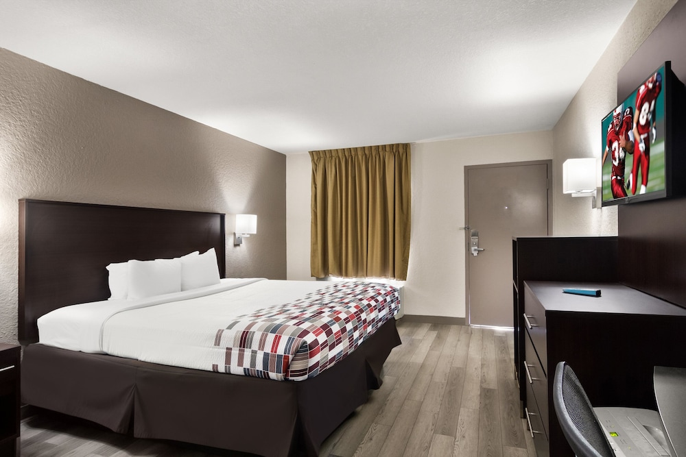 Red Roof Inn Kingsland - photo 19