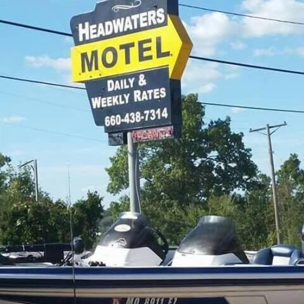 Headwaters Motel - photo 15