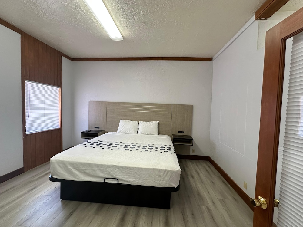Hotel 191 Moab - photo 34