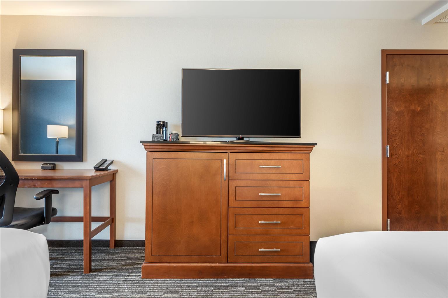 Drury Plaza Hotel Columbia East - photo 37