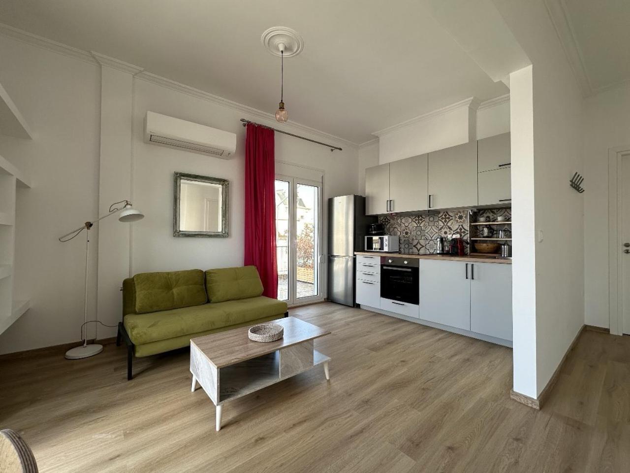 6th Floor Skyline Suite with Spectacular View — 4-Star Luxury Hotel in Athens, Greece