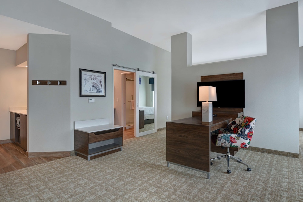 Hampton Inn & Suites Nashville Downtown Capitol View - photo 14