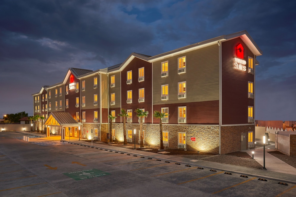 Extended Suites Cancún Cumbres - last minute hotel in Cancun