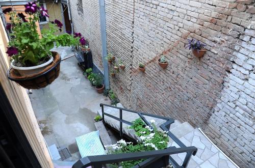 Sweet Home at Sololaki