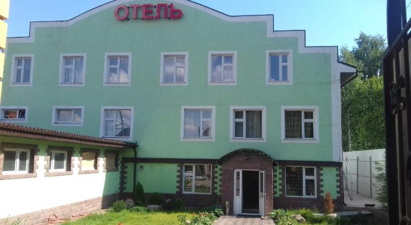 Hotel XLcomplex — hotel in Yakhroma